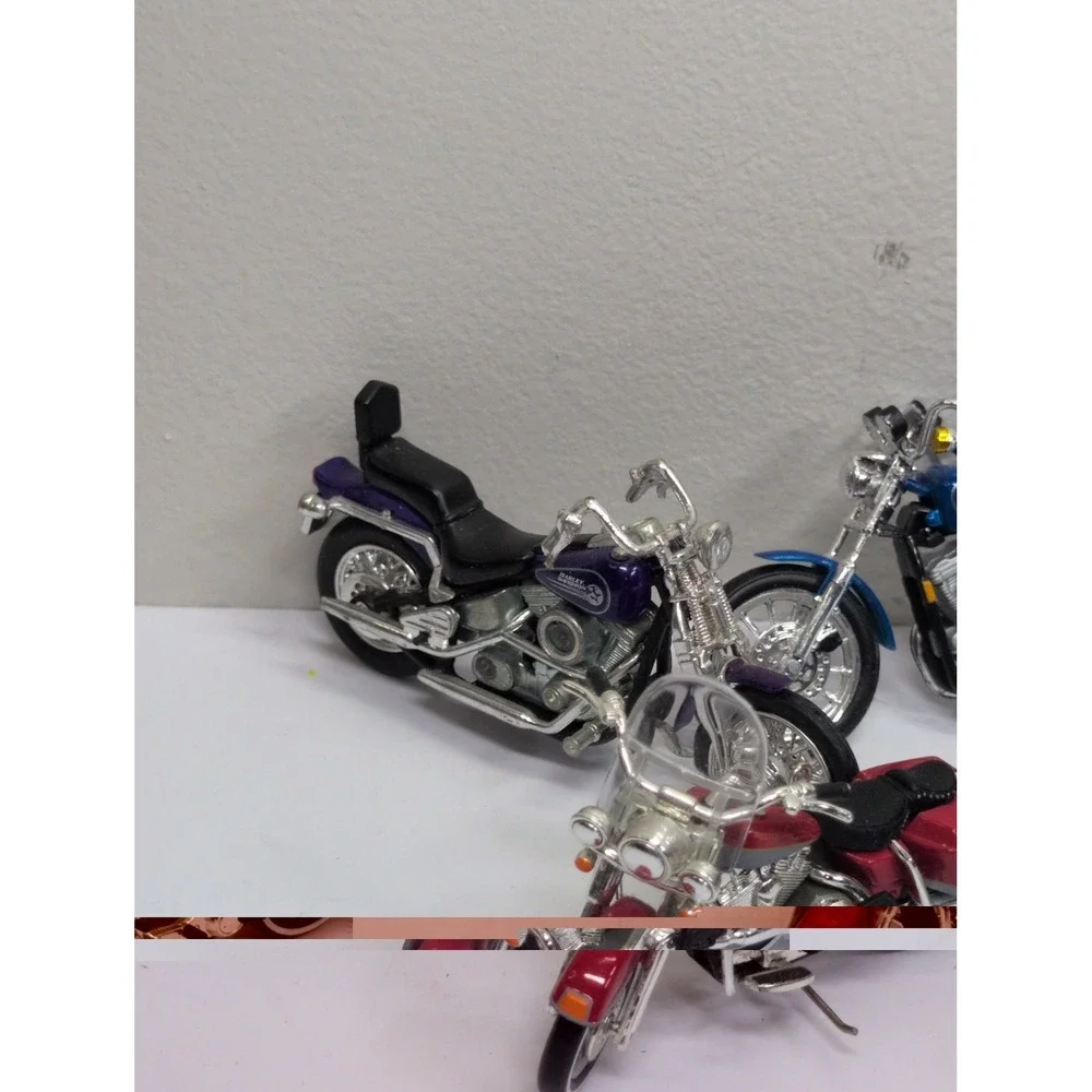 Motorcycle Toy Lot Of 6 Mostly Maisto
